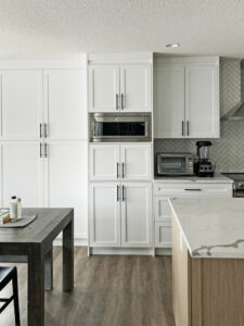 transitional-kitchen-2-scaled.jpg